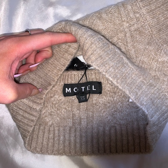 Set - Picture 5 of 8